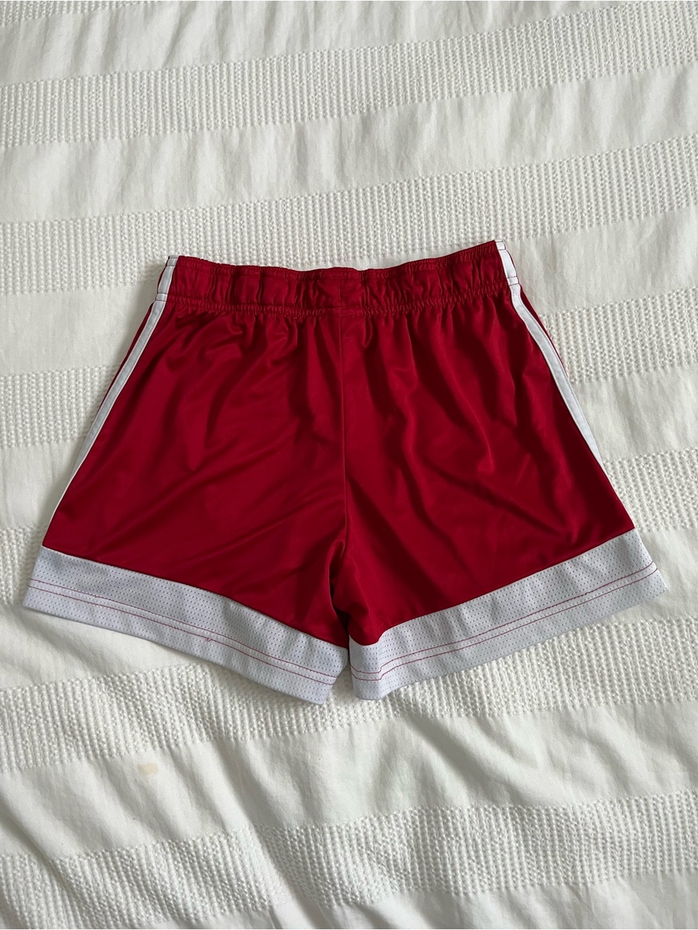ADIDAS red soccer shorts - Picture 2 of 3
